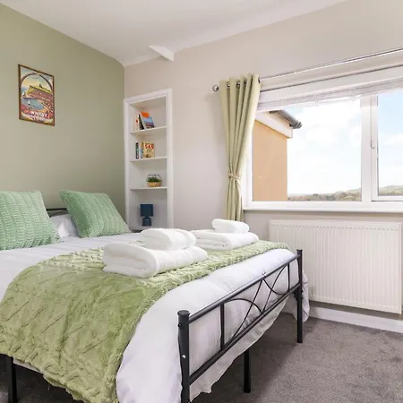 Laylas Retreat Whitby